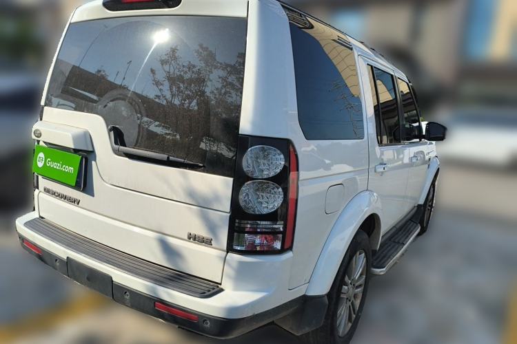 Used Land Rover Discovery 2014 3.0 SC V6 HSE Rear Right 45 Deg