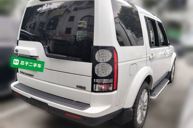 Used Land Rover Discovery 2014 3.0 SDV6 HSE Diesel Edition Rear Right 45 Deg