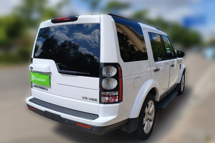 Used Land Rover Discovery 2014 3.0 SC V6 SE Rear Right 45 Deg