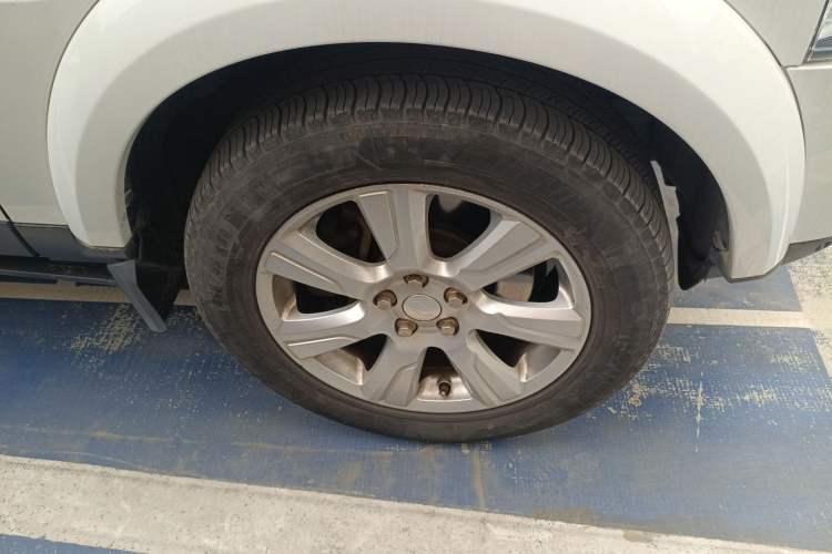 Used Land Rover Discovery 2014 3.0 SC V6 SE Right Front Wheel Hub