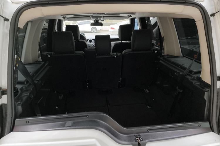 Used Land Rover Discovery 2014 3.0 SC V6 HSE Luxury Trunk
