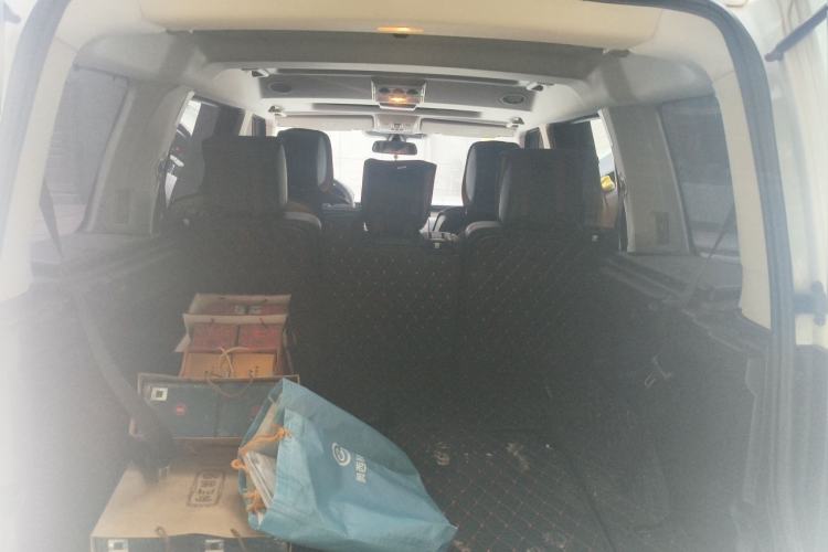 Used Land Rover Discovery 2014 3.0 SDV6 HSE Diesel Edition Trunk