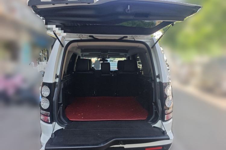 Used Land Rover Discovery 2014 3.0 SC V6 HSE Luxury Trunk