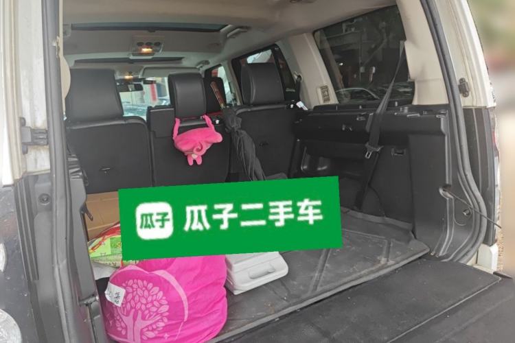 Used Land Rover Discovery 2014 3.0 SDV6 HSE Diesel Edition Trunk