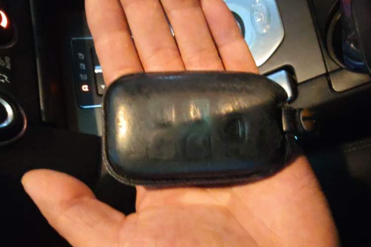 Used Land Rover Discovery 2014 3.0 SDV6 HSE Diesel Edition Vehicle Key