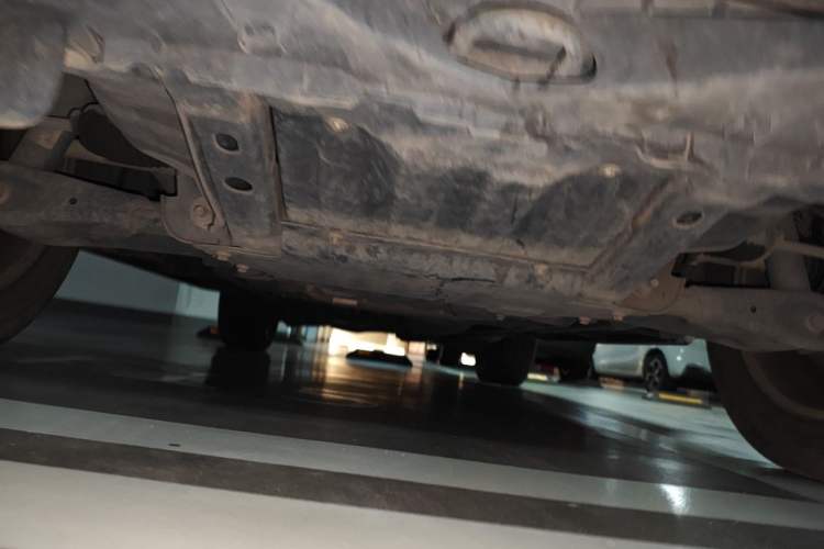 Used Land Rover Discovery 2015 3.0 SC V6 SE Chassis Front