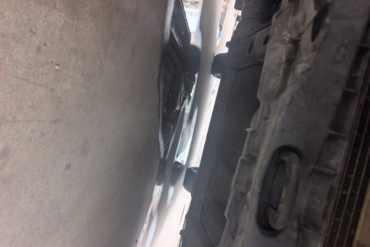 Used Land Rover Discovery 2015 3.0 SC V6 HSE Chassis Front