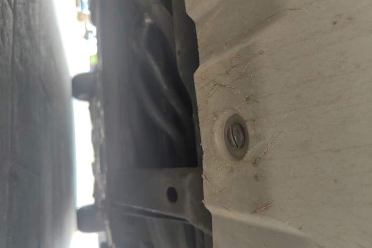 Used Land Rover Discovery 2015 3.0 SC V6 HSE Chassis Front