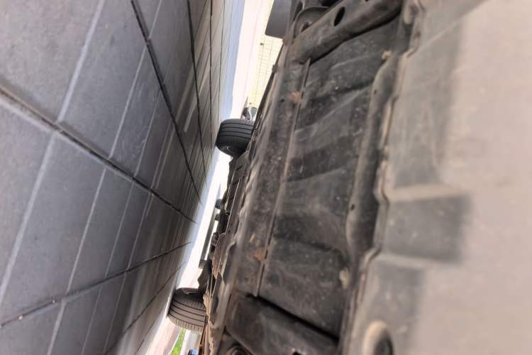 Used Land Rover Discovery 2015 3.0 SC V6 HSE Chassis Front