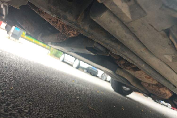 Used Land Rover Discovery 2015 3.0 SC V6 SE Chassis Front Left