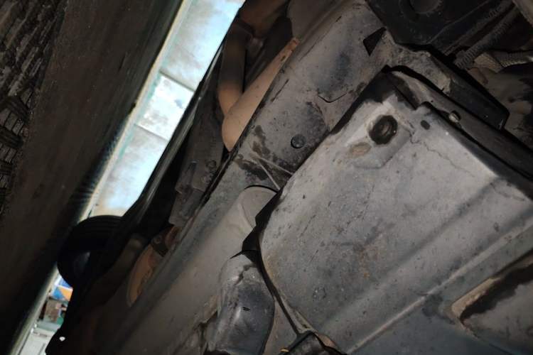 Used Land Rover Discovery  Chassis Front Left