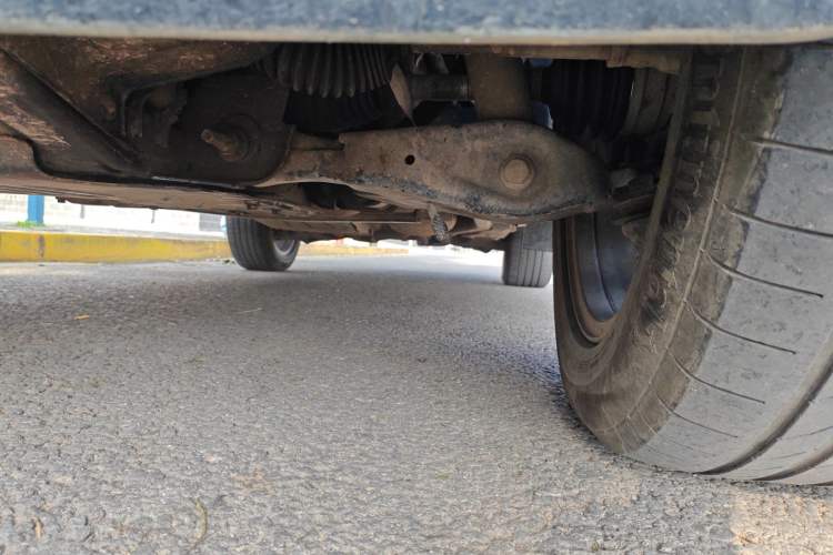 Used Land Rover Discovery 2015 3.0 SC V6 HSE Chassis Front Left