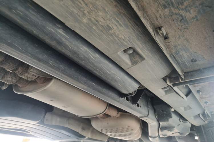 Used Land Rover Discovery 2015 3.0 SC V6 HSE Chassis Front Left