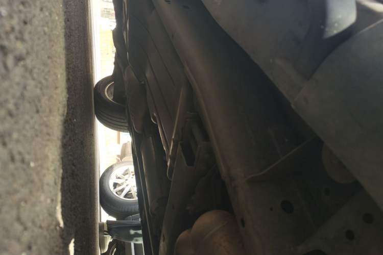 Used Land Rover Discovery 2015 3.0 SC V6 HSE Chassis Front Right