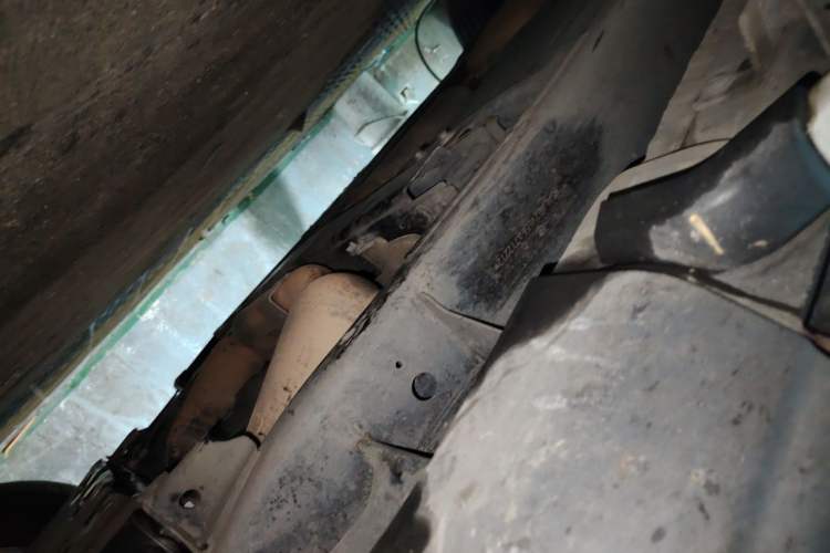 Used Land Rover Discovery  Chassis Front Right