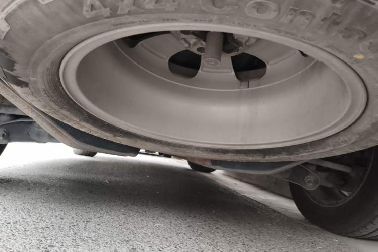 Used Land Rover Discovery 2015 3.0 SC V6 SE Chassis Rear