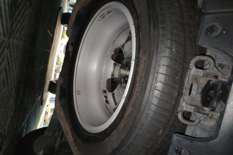 Used Land Rover Discovery  Chassis Rear