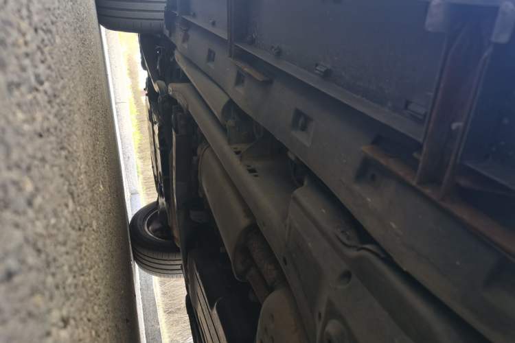Used Land Rover Discovery 2015 3.0 SC V6 HSE Chassis Rear Left