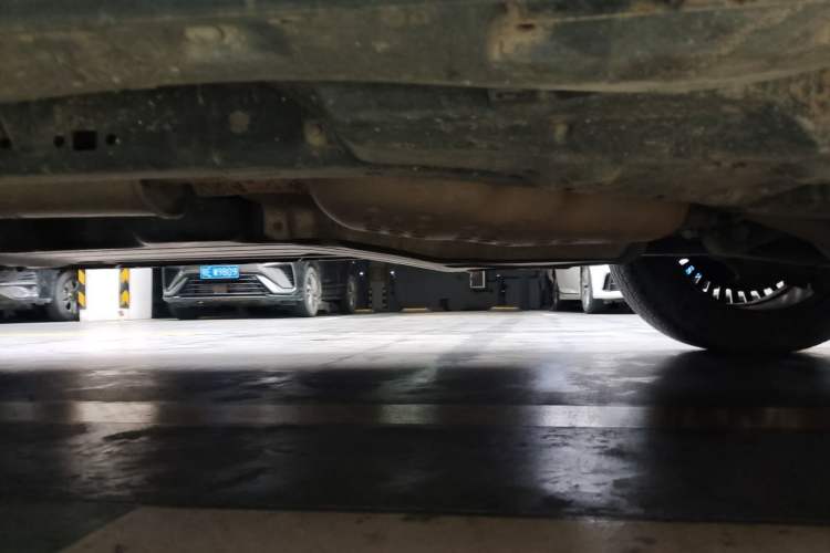 Used Land Rover Discovery 2015 3.0 SC V6 SE Chassis Rear Left