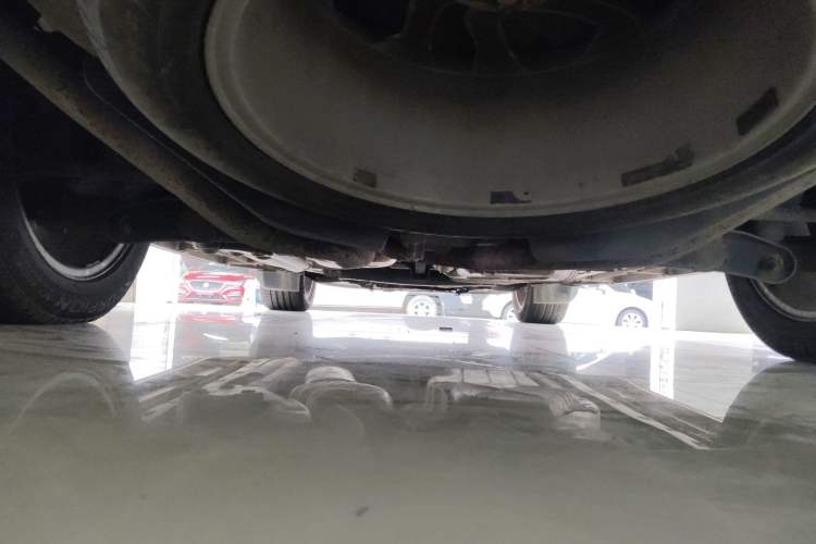 Used Land Rover Discovery 2015 3.0 SC V6 HSE Luxury Chassis Rear