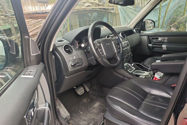 Used Land Rover Discovery 2015 3.0 SC V6 HSE Luxury Driver Seat