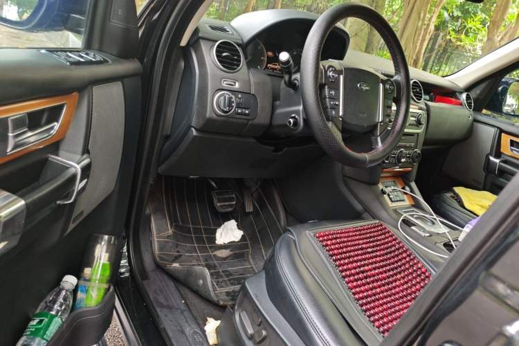 Used Land Rover Discovery 2015 3.0 SDV6 HSE Diesel Version Driver Seat