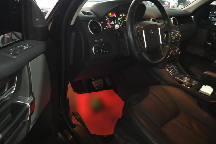 Used Land Rover Discovery 2015 3.0 SC V6 SE Driver Seat