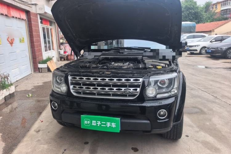 Used Land Rover Discovery 2015 3.0 SC V6 HSE Engine Bay
