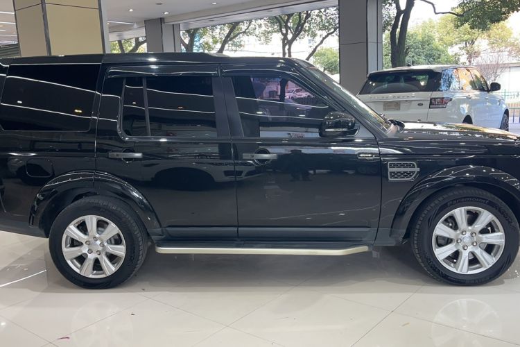 Used Land Rover Discovery 2015 3.0 SC V6 SE Exterior 8
