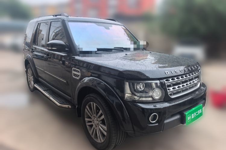 Used Land Rover Discovery 2015 3.0 SC V6 HSE Front Right 45 Deg