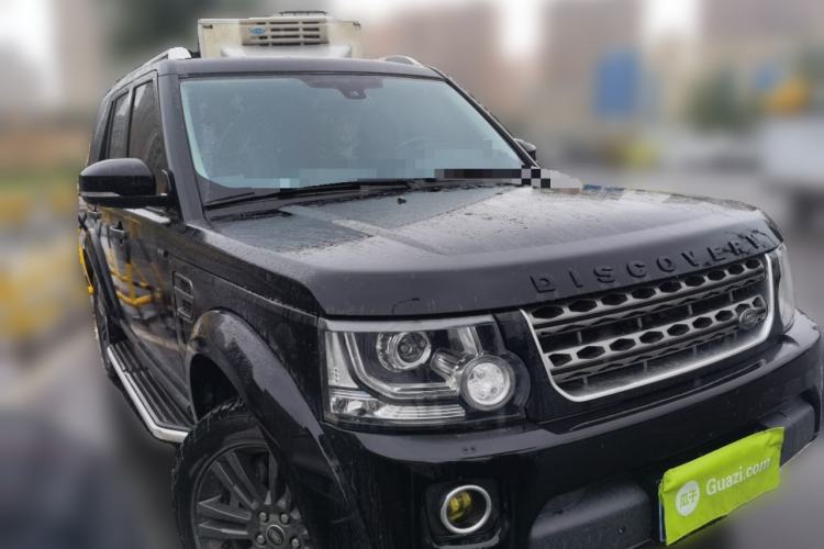 Used Land Rover Discovery 2015 3.0 SC V6 SE Front Right 45 Deg