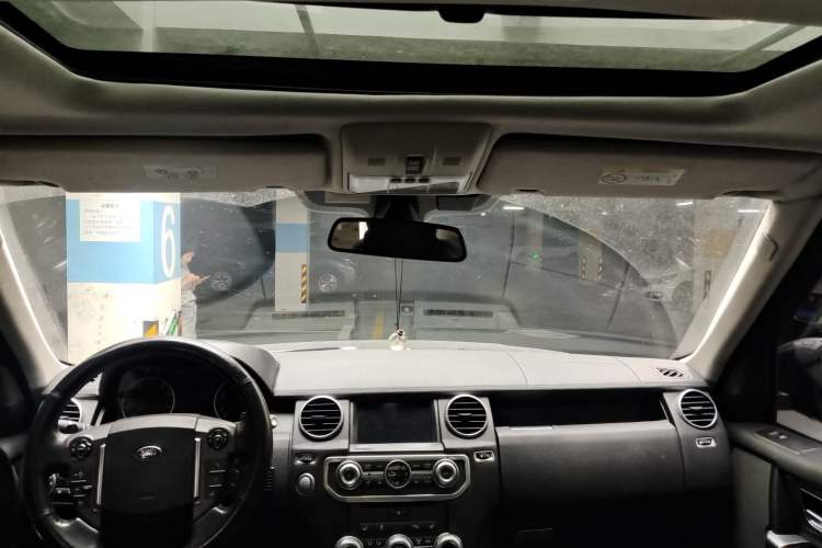 Used Land Rover Discovery 2015 3.0 SC V6 SE Headliner