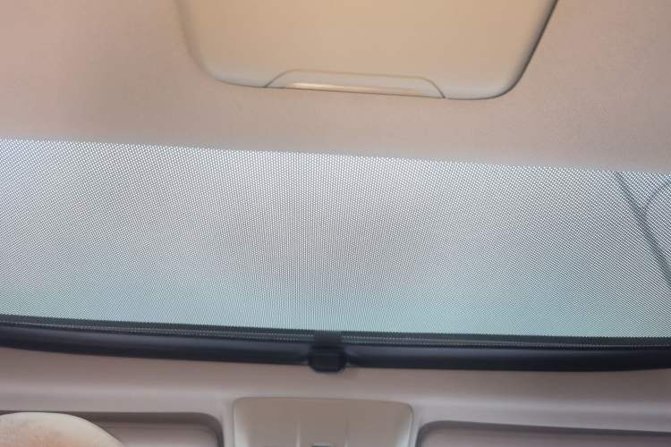 Used Land Rover Discovery 2015 3.0 SC V6 SE Headliner