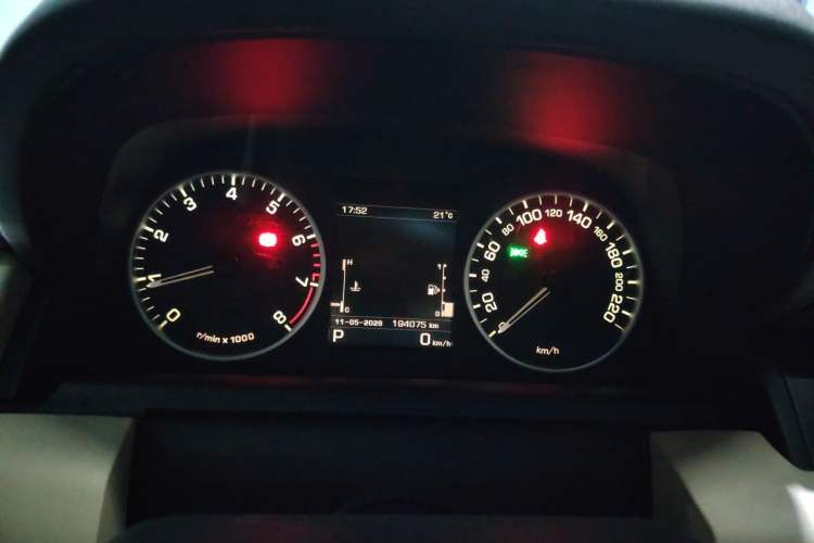 Used Land Rover Discovery  Instrument Cluster