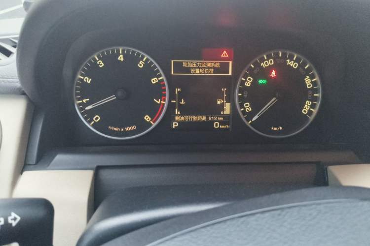 Used Land Rover Discovery 2015 3.0 SC V6 HSE Luxury Instrument Cluster
