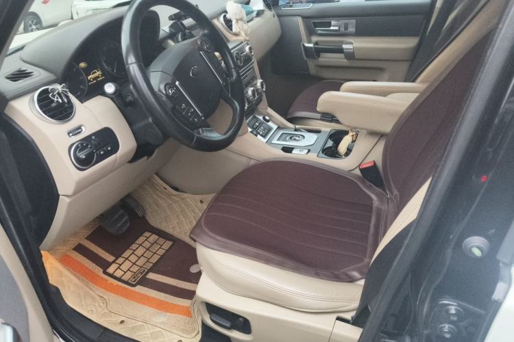 Used Land Rover Discovery 2015 3.0 SC V6 HSE Luxury Left Front Seat