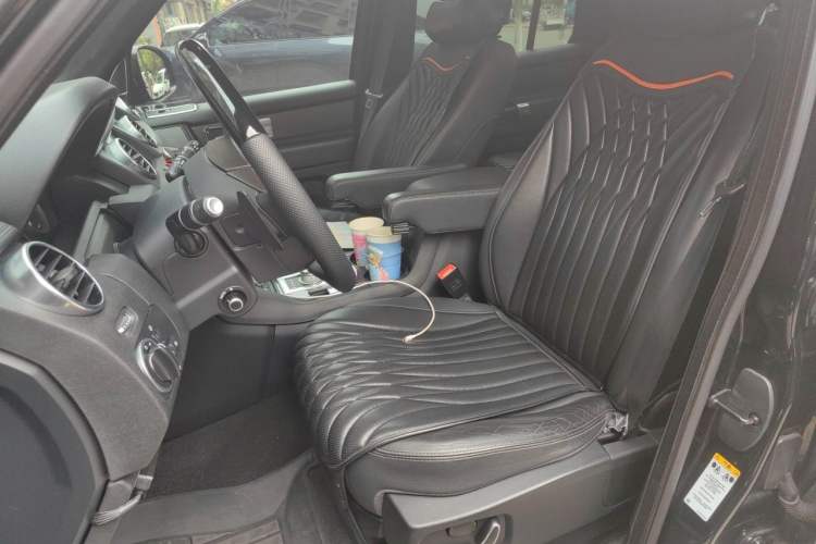 Used Land Rover Discovery 2015 3.0 SC V6 HSE Left Front Seat