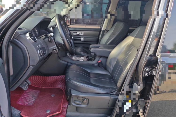 Used Land Rover Discovery 2015 3.0 SC V6 HSE Left Front Seat