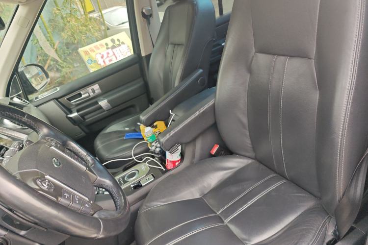 Used Land Rover Discovery 2015 3.0 SC V6 HSE Luxury Left Front Seat