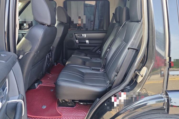Used Land Rover Discovery 2015 3.0 SC V6 HSE Left Rear Seat