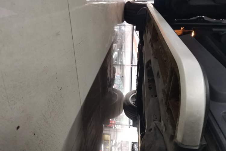 Used Land Rover Discovery 2015 3.0 SC V6 SE Left Side Sill