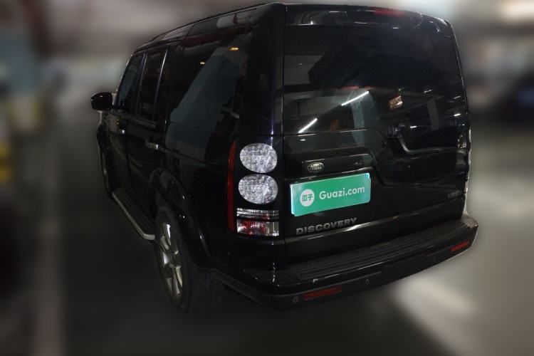 Used Land Rover Discovery 2015 3.0 SC V6 HSE Luxury Rear Left 45 Deg