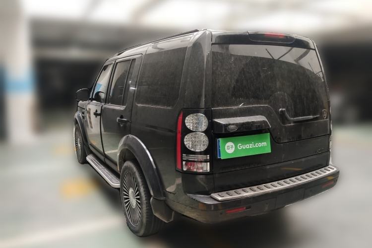 Used Land Rover Discovery 2015 3.0 SC V6 SE Rear Left 45 Deg