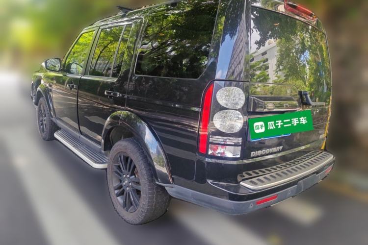 Used Land Rover Discovery 2015 3.0 SC V6 HSE Rear Left 45 Deg