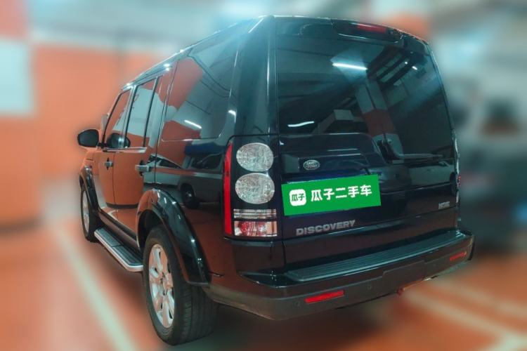 Used Land Rover Discovery 2015 3.0 SC V6 HSE Luxury Rear Left 45 Deg