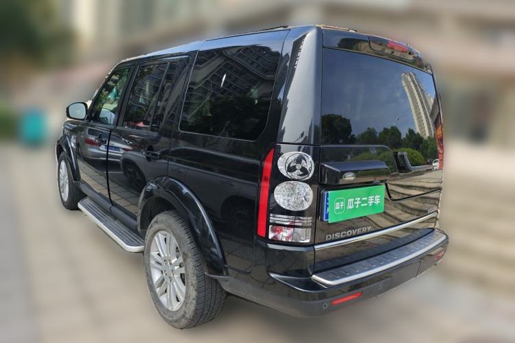 Used Land Rover Discovery 2015 3.0 SC V6 HSE Rear Left 45 Deg