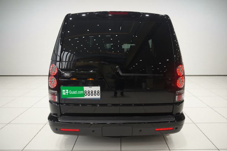 Used Land Rover Discovery 2015 3.0 SDV6 HSE Diesel Version Rear