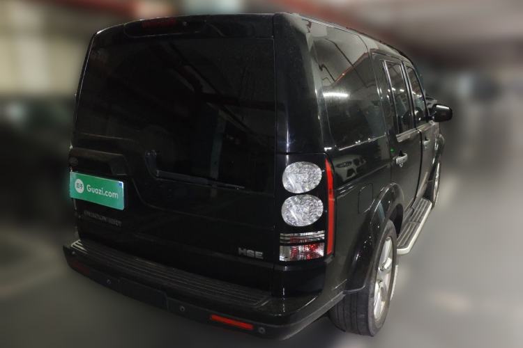 Used Land Rover Discovery 2015 3.0 SC V6 HSE Luxury Rear Right 45 Deg