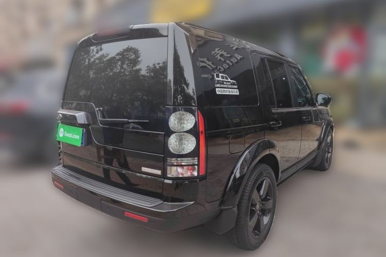 Used Land Rover Discovery 2015 3.0 SC V6 HSE Rear Right 45 Deg