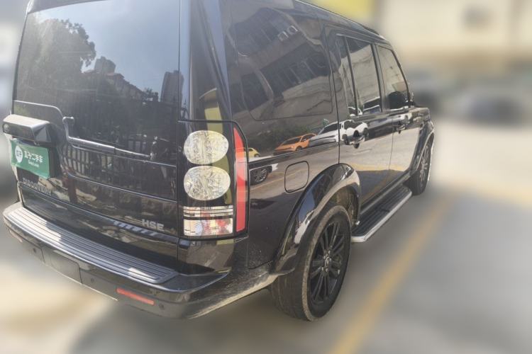 Used Land Rover Discovery 2015 3.0 SC V6 HSE Rear Right 45 Deg